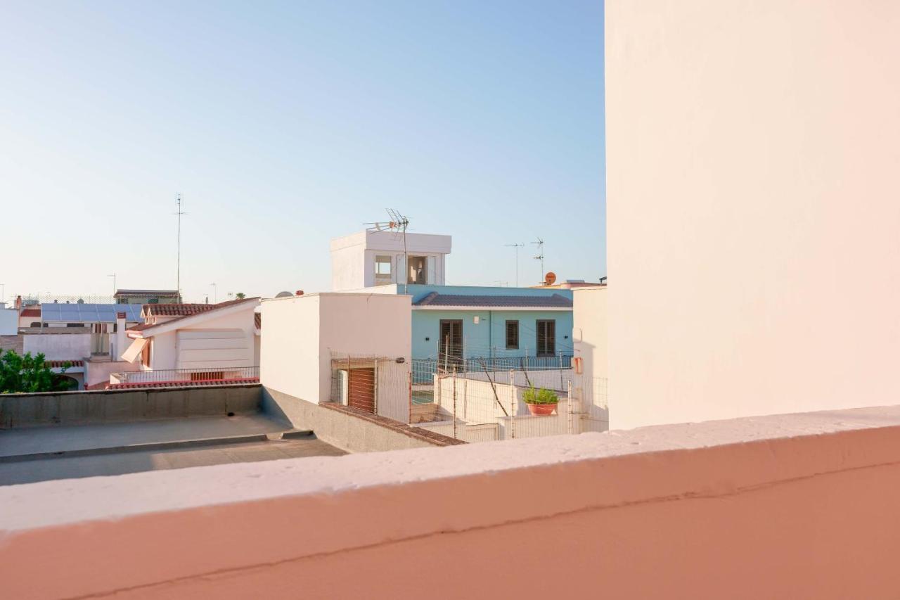 Bed And Breakfast Cairoli Exclusive Room San Pietro Vernotico Exterior photo